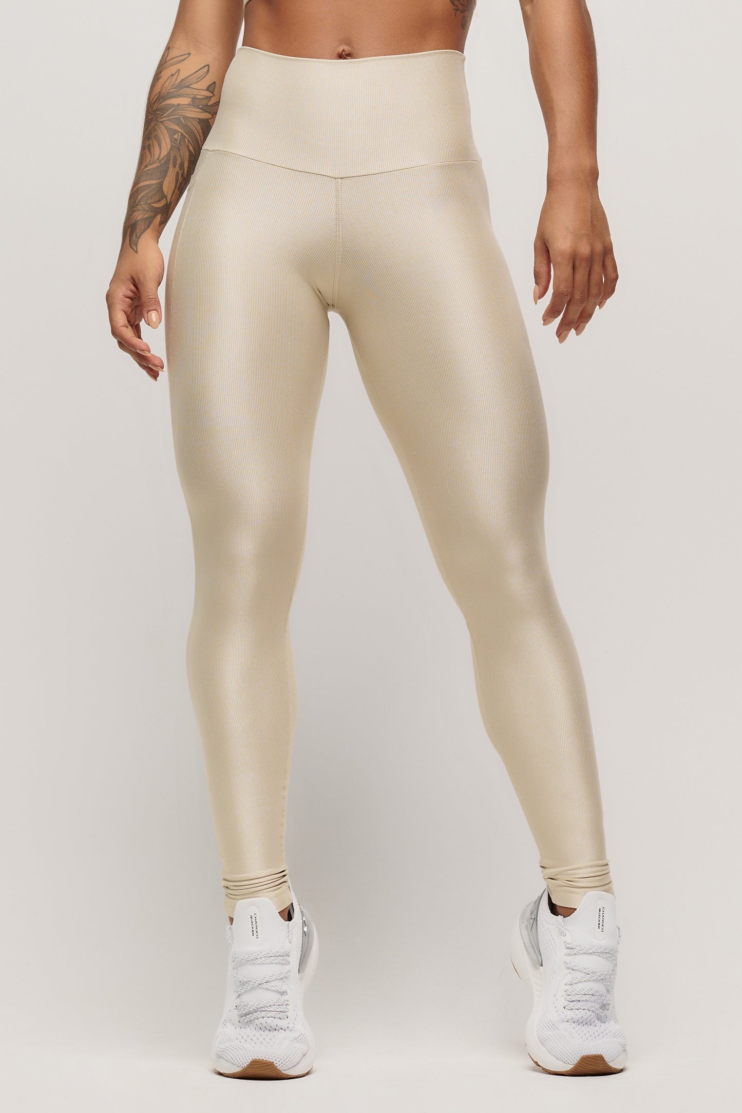 Legging com Bolso Nude - Essence